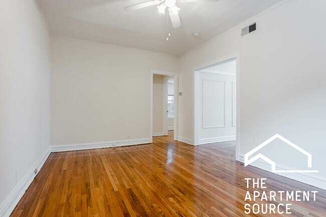 Foto del edificio - 3524 N Broadway St
