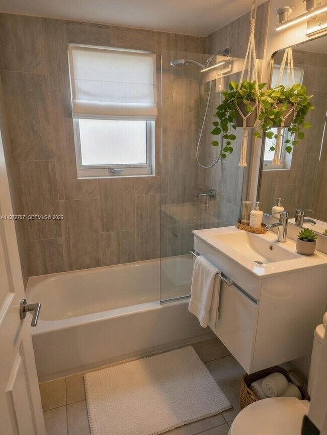 Foto del edificio - 632 NW 14th Terrace