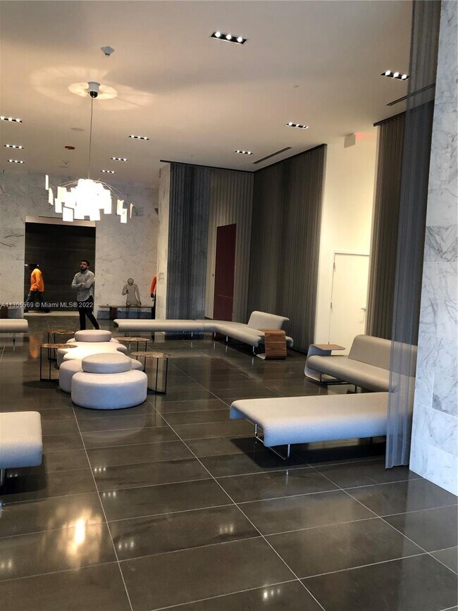 Foto del edificio - 1600 NE 1st Ave