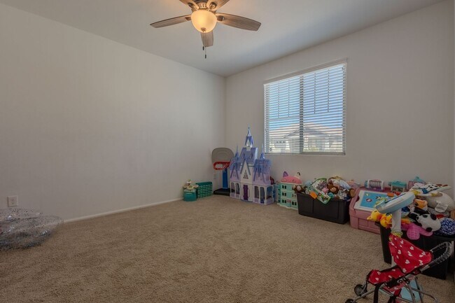 Foto del edificio - 3 Bedrooms, 2.5 Bathrooms