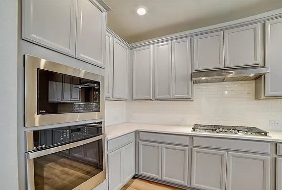 Foto del edificio - 387 Borchers Blvd