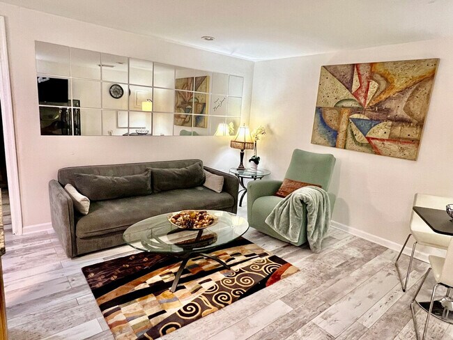 Foto del edificio - 2320 Hunters Square Ct