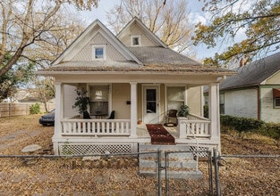 Building Photo - 236 N Green St