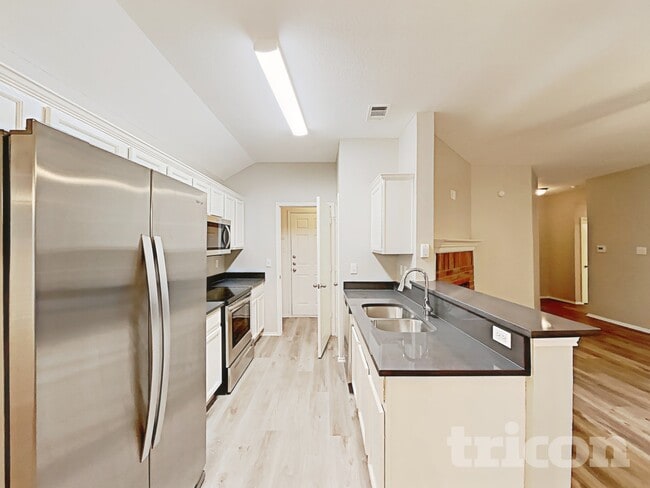 Building Photo - 105 Stone Haven Place Waxahachie TX