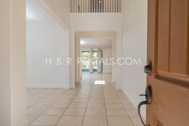 Foto del edificio - EXCLUSIVE ELLIS HOME For Rent in Tracy - o...