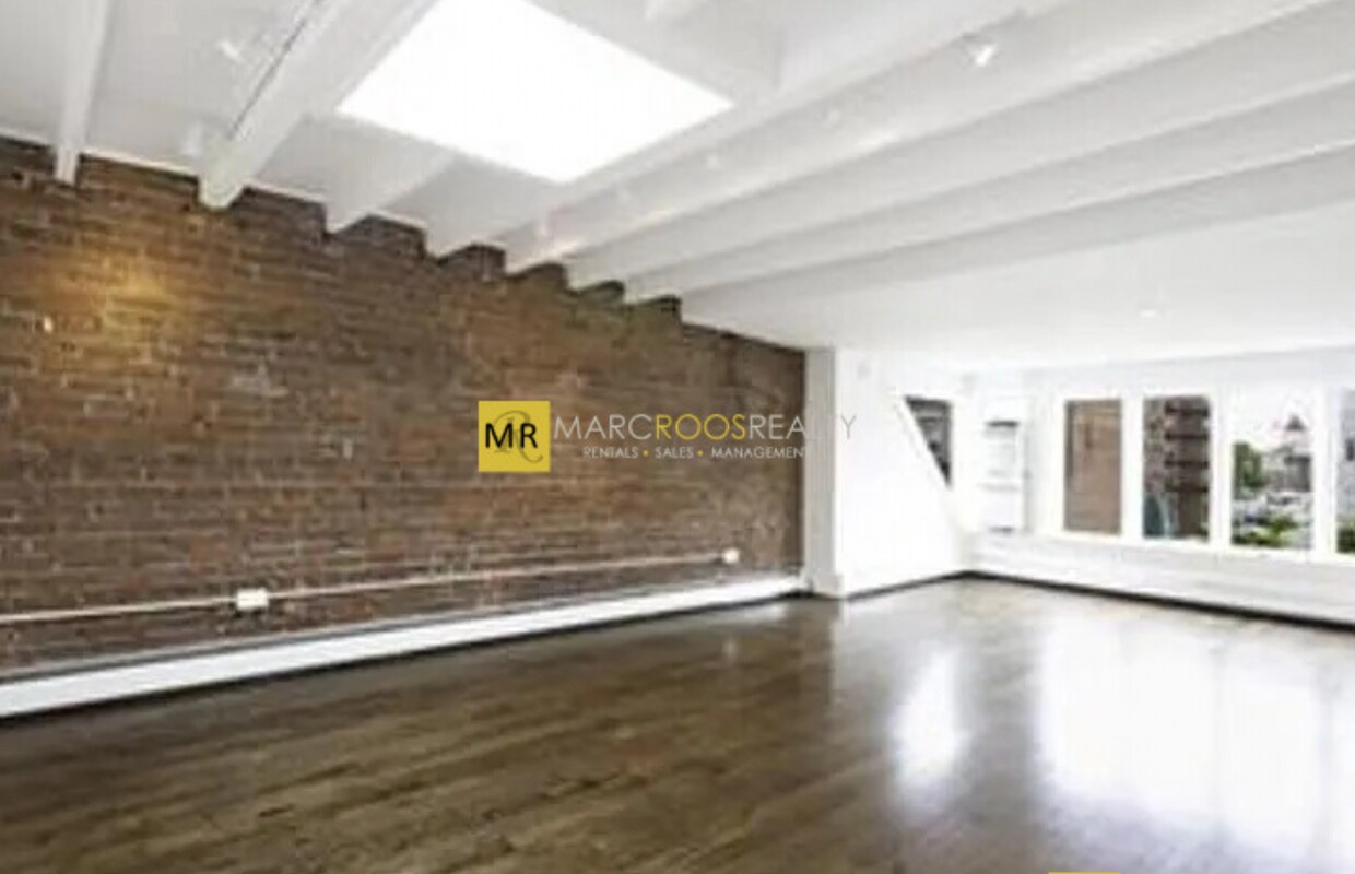 Primary Photo - 12 Aberdeen St