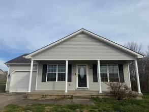 Building Photo - 125 Perdez Ct