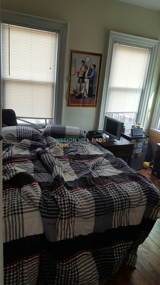 1050 Tremont St, Boston, MA 02120 Apartment for Rent in Boston, MA