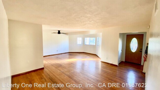 Building Photo - 3 br, 1 bath House - 326 Cypress St