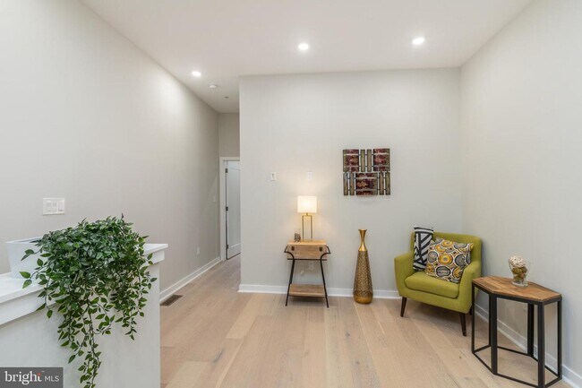 Foto del edificio - 2102 N Percy St