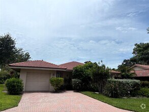Building Photo - 4870 Kestral Park Cir