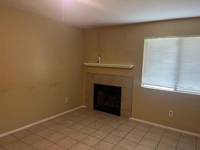 Building Photo - 2521 Crosstimbers St