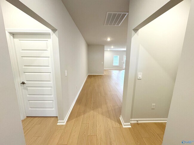 Building Photo - 181 Protestant Dr