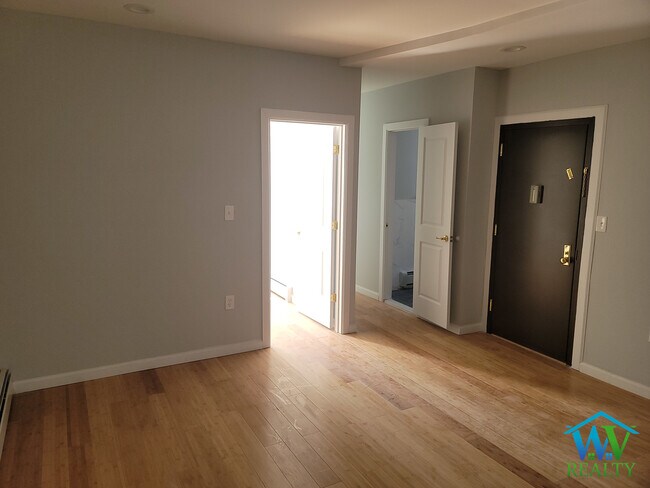 Foto del edificio - 388 E 155th St