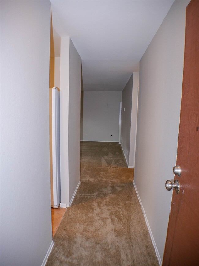 Building Photo - 5523 Adobe Falls Rd