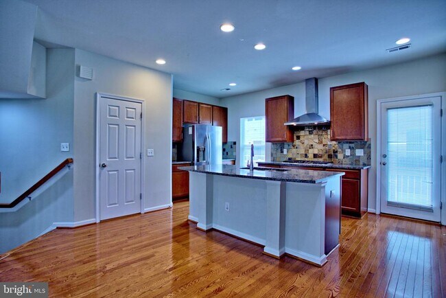 Foto del edificio - 9612 Stockwell Ln