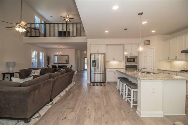 Building Photo - 908 Foxglove Dr