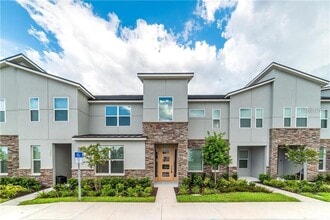 Building Photo - 1529 Carey Palm Cir