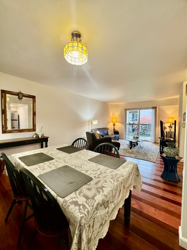 Foto del edificio - 14630 NE 32nd St