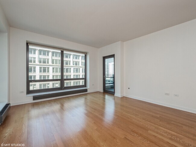 Building Photo - 130 N Garland Ct