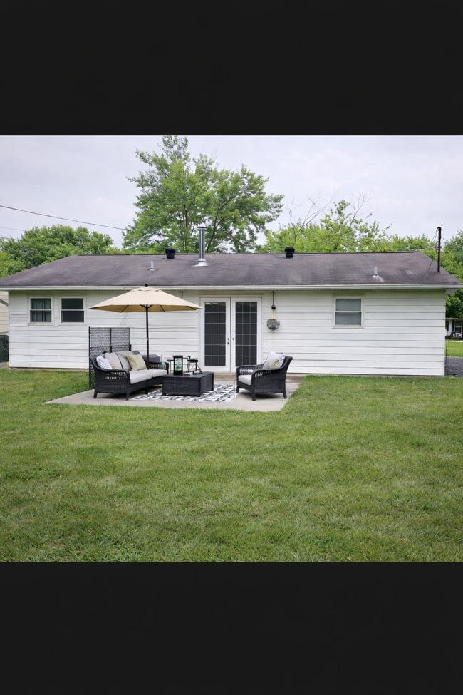 Building Photo - 939 Cambridge Dr