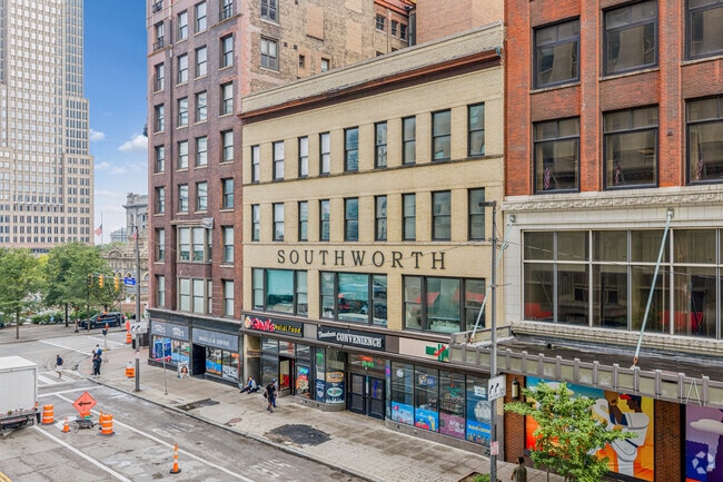 Building Photo - The Lofts at Southworth