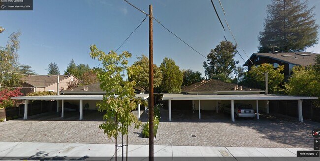 Vista a la calle - 715 Live Oak Ave