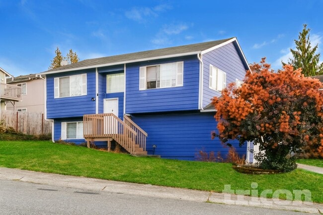 Building Photo - 217 81st Dr SE