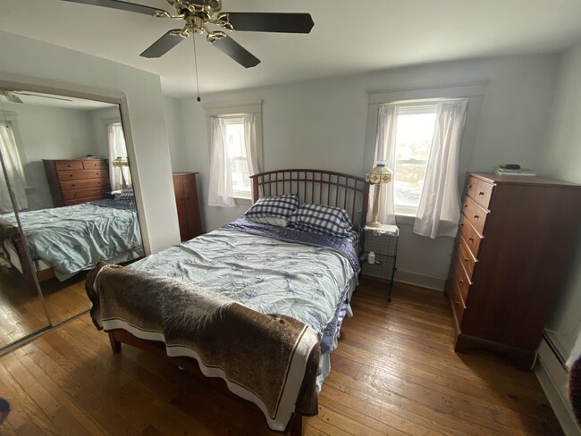 Bedroom 2 - 35 Berkley Rd