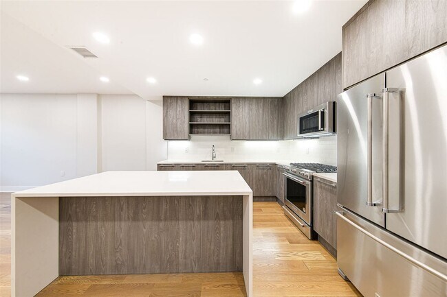 Foto del edificio - 217 Willow Ave