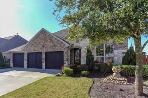 Building Photo - 16839 Kilgarth Dr