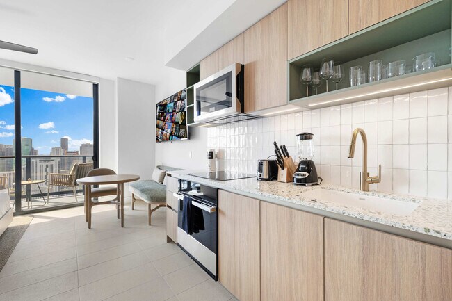 Foto del edificio - 159 NE 6th St