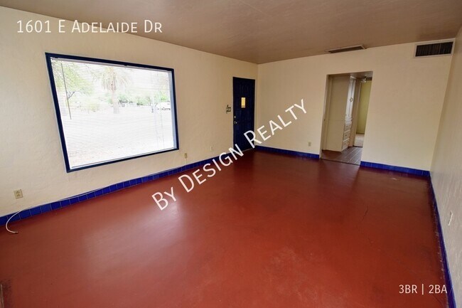 Foto del edificio - Midtown 3 Bed 2 Bath Bungalow