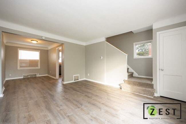 Building Photo - Greiner Apartments