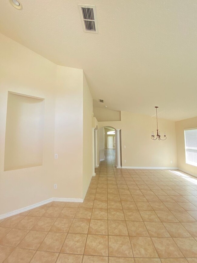 Building Photo - 13655 Budworth Cir