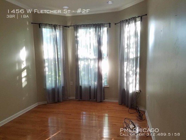 Foto del edificio - 1456 W Fletcher St