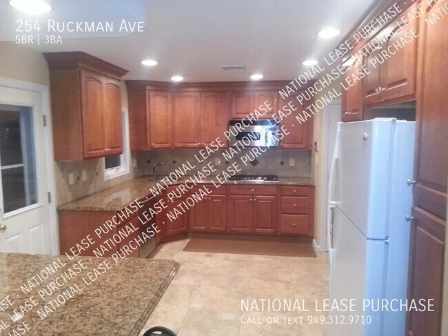 Building Photo - Rent to Own Home in Hillsdale with $25,000...
