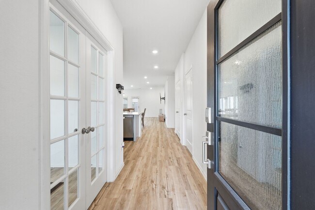 Foto del edificio - 2822 Paradise Rdg Wy