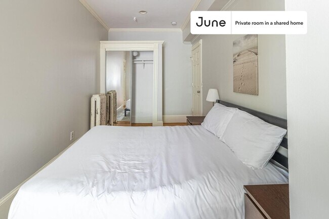 Foto del edificio - Room in Shared 5 bed/2 bath home in Brighton