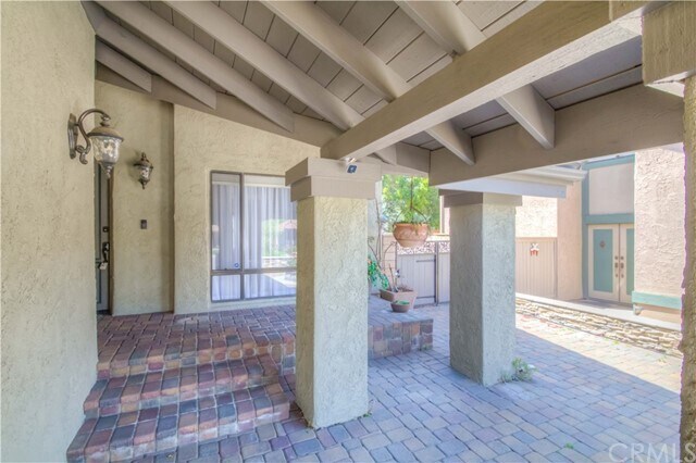 Building Photo - 2082 Fallcreek Cir
