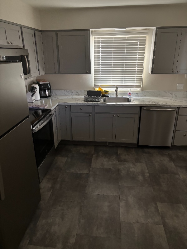 Building Photo - 1721 14th St S