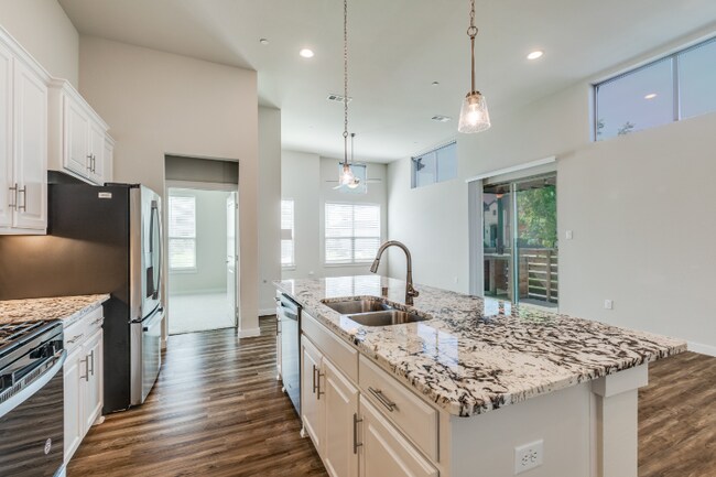 Foto del edificio - 1706 Goodfield Ln