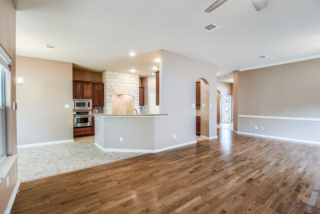 Building Photo - 25927 Beautyberry