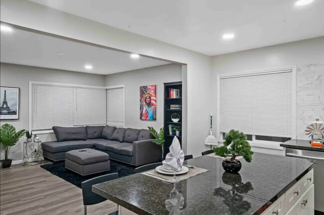 Foto del edificio - 775 E Empire St