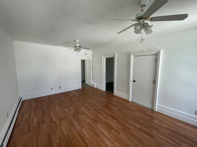 Living Room - 178 Pine St