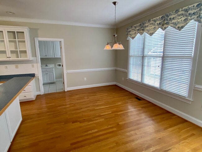Building Photo - 4903 Pebble Beach Cir N