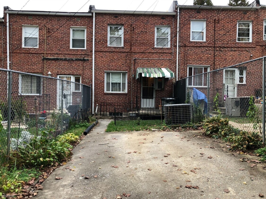 1036 Cooks Ln, Baltimore, MD 21229 Townhome Rentals in Baltimore MD