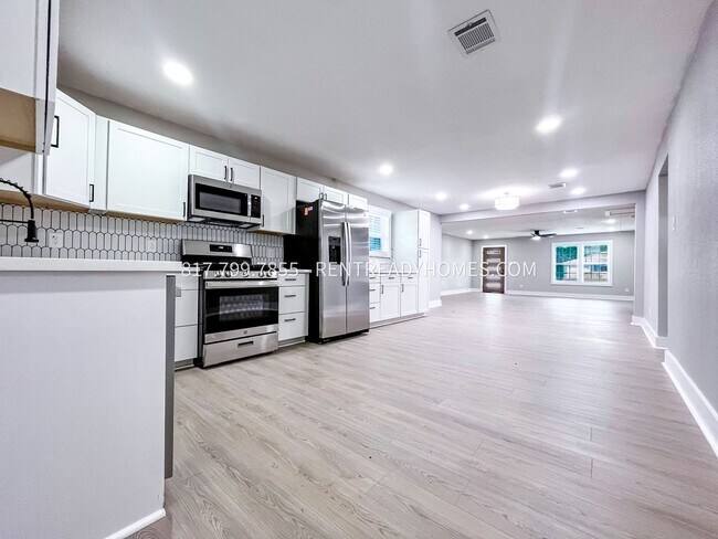 Foto del edificio - 5022 Hull St