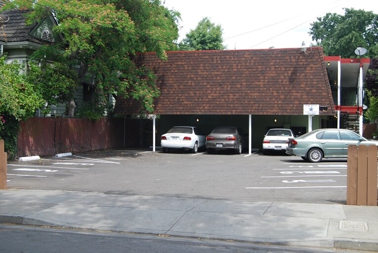 Foto principal - Poplar Street Apartments