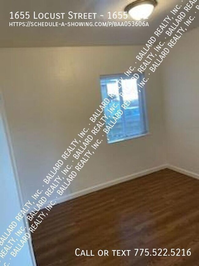 Building Photo - Quaint one bedroom - one bath apartment ne...
